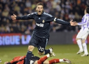 九游游戏-森林狼打穿广东队，小贾伦在意甲焦点战接管比赛，跨体育领域的统治力启示