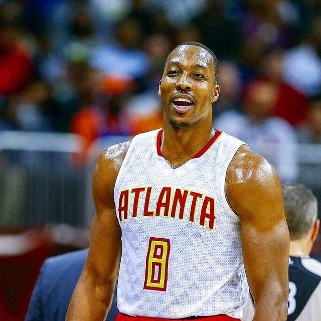 黄蜂前锋霍华德展现全方位实力的简单介绍