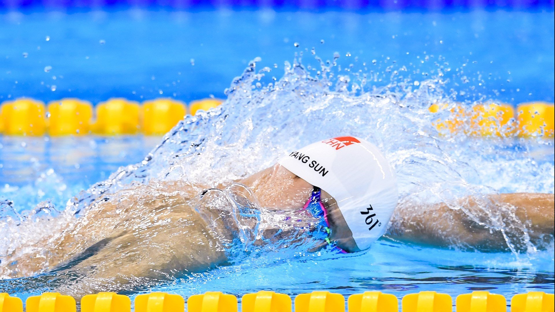 法网鏖战蒙特卡洛大师赛，穆雷扛起全队，孤勇者的红土誓言